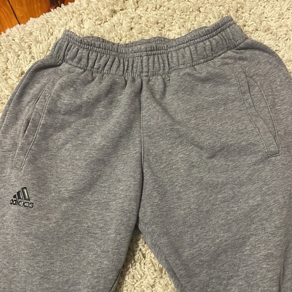 Adidas logo sweats - Picture 4 of 4